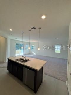 For Rent: $2,500 (4 beds, 2 baths, 1989 Square Feet)