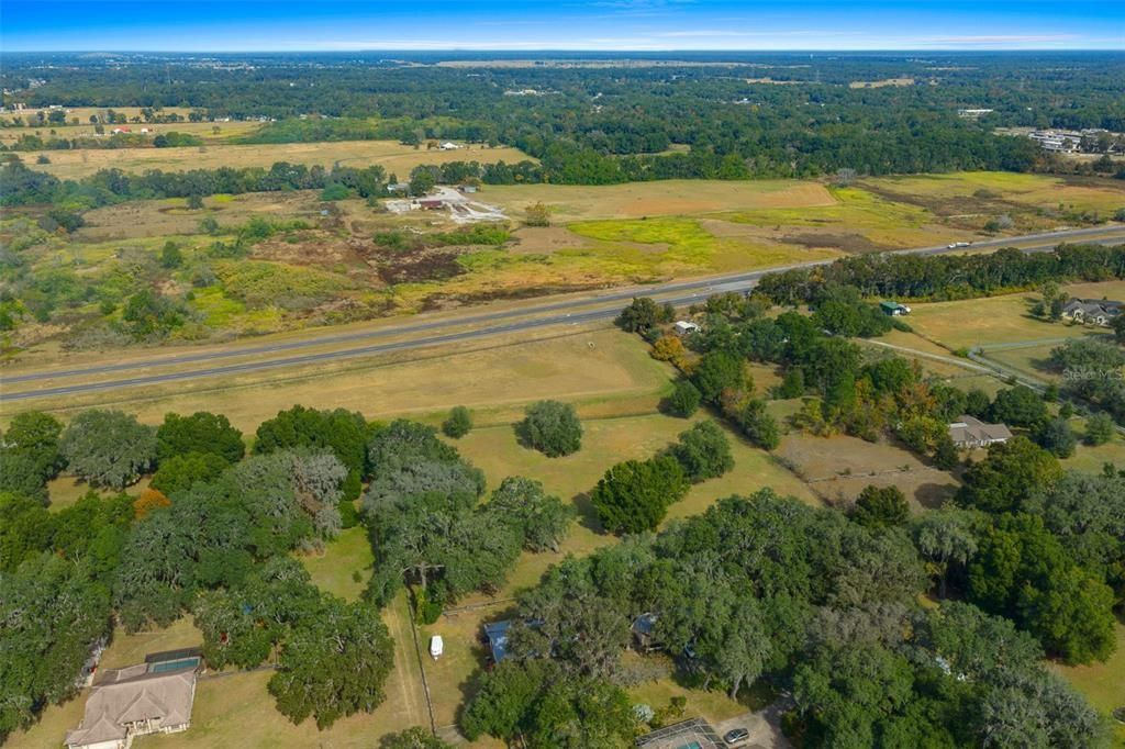 En Venta: $2,200,000 (63.08 acres)