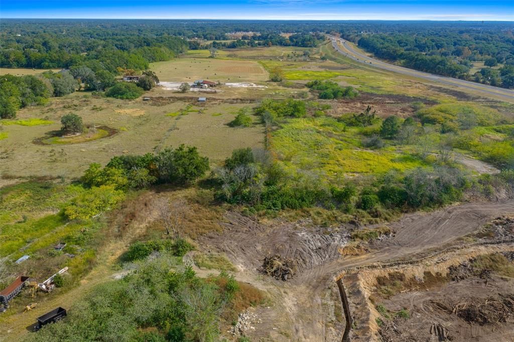 En Venta: $2,200,000 (63.08 acres)