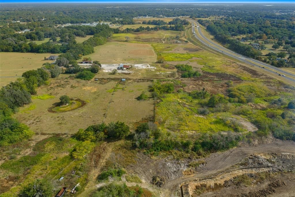 En Venta: $2,200,000 (63.08 acres)