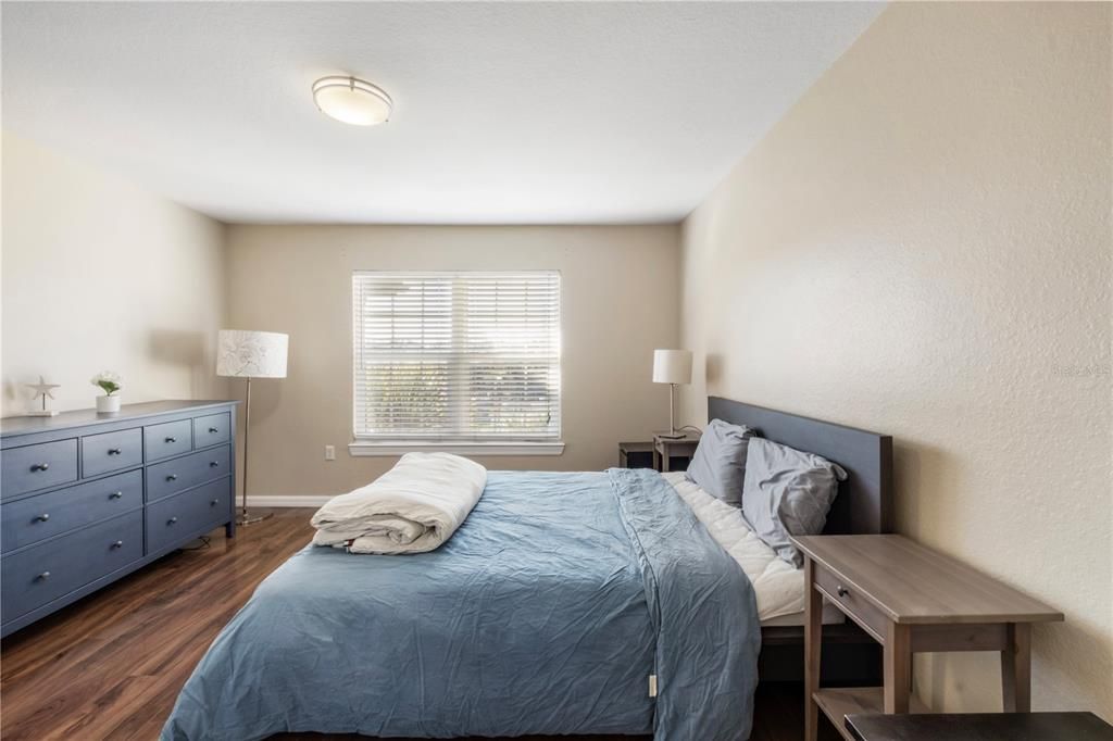 For Rent: $1,800 (2 beds, 2 baths, 1142 Square Feet)