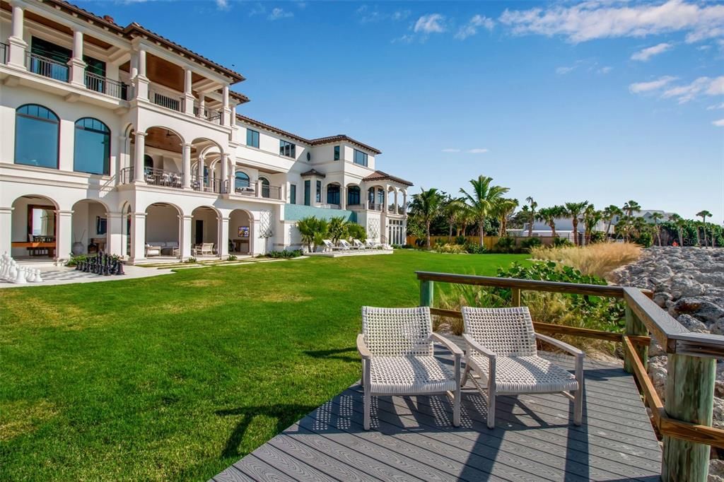 На продажу: $26,000,000 (5 спален, 5 ванн, 10600 Квадратных фут)