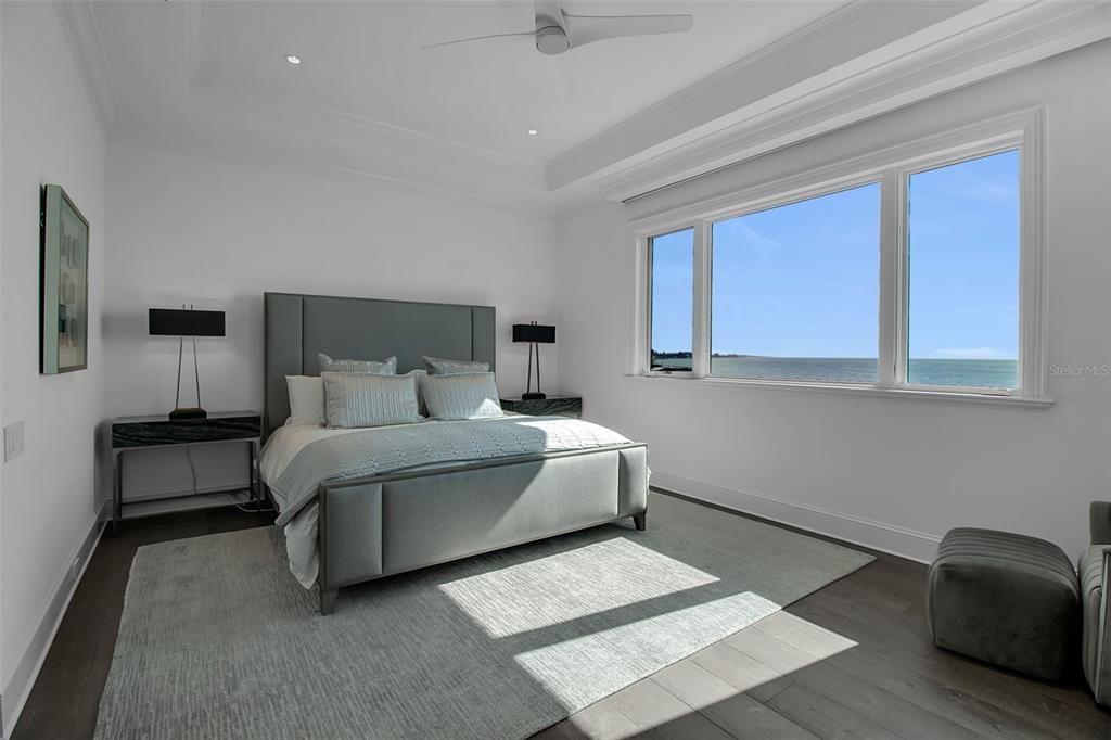 На продажу: $26,000,000 (5 спален, 5 ванн, 10600 Квадратных фут)