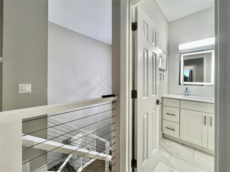 En Venta: $979,000 (5 camas, 3 baños, 2196 Pies cuadrados)