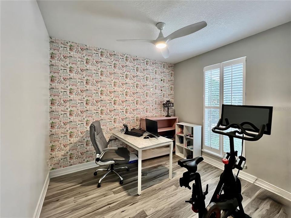 En Venta: $979,000 (5 camas, 3 baños, 2196 Pies cuadrados)