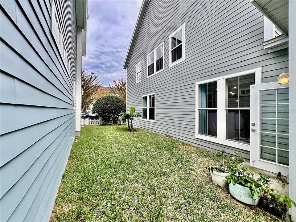 En Venta: $979,000 (5 camas, 3 baños, 2196 Pies cuadrados)