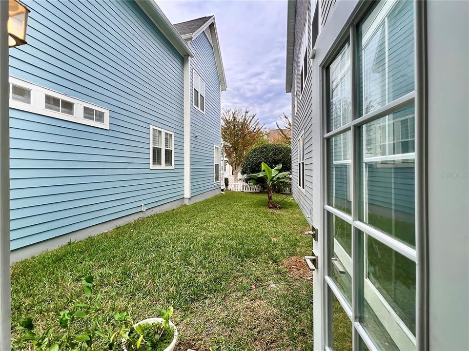 En Venta: $979,000 (5 camas, 3 baños, 2196 Pies cuadrados)