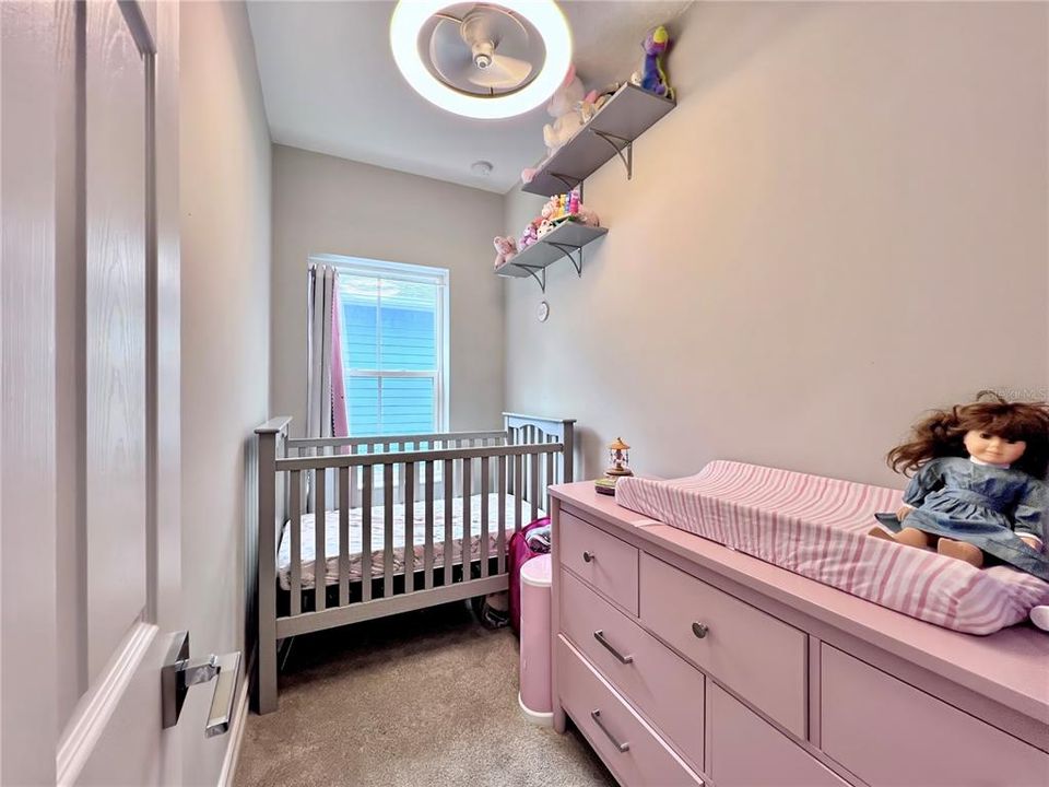 En Venta: $979,000 (5 camas, 3 baños, 2196 Pies cuadrados)