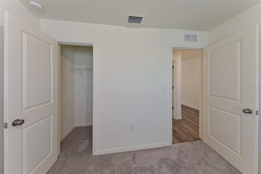 出租: $1,665 (4 贝兹, 2 浴室, 1449 平方英尺)