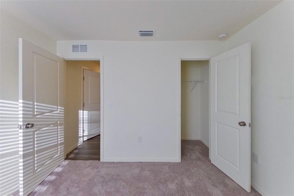 出租: $1,665 (4 贝兹, 2 浴室, 1449 平方英尺)