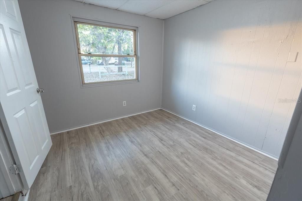 For Sale: $314,990 (3 beds, 1 baths, 816 Square Feet)