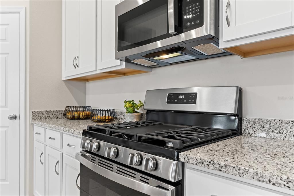 For Sale: $349,490 (4 beds, 2 baths, 1839 Square Feet)