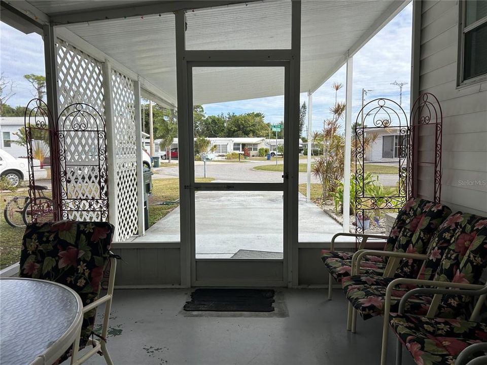 待售: $148,900 (2 贝兹, 2 浴室, 976 平方英尺)