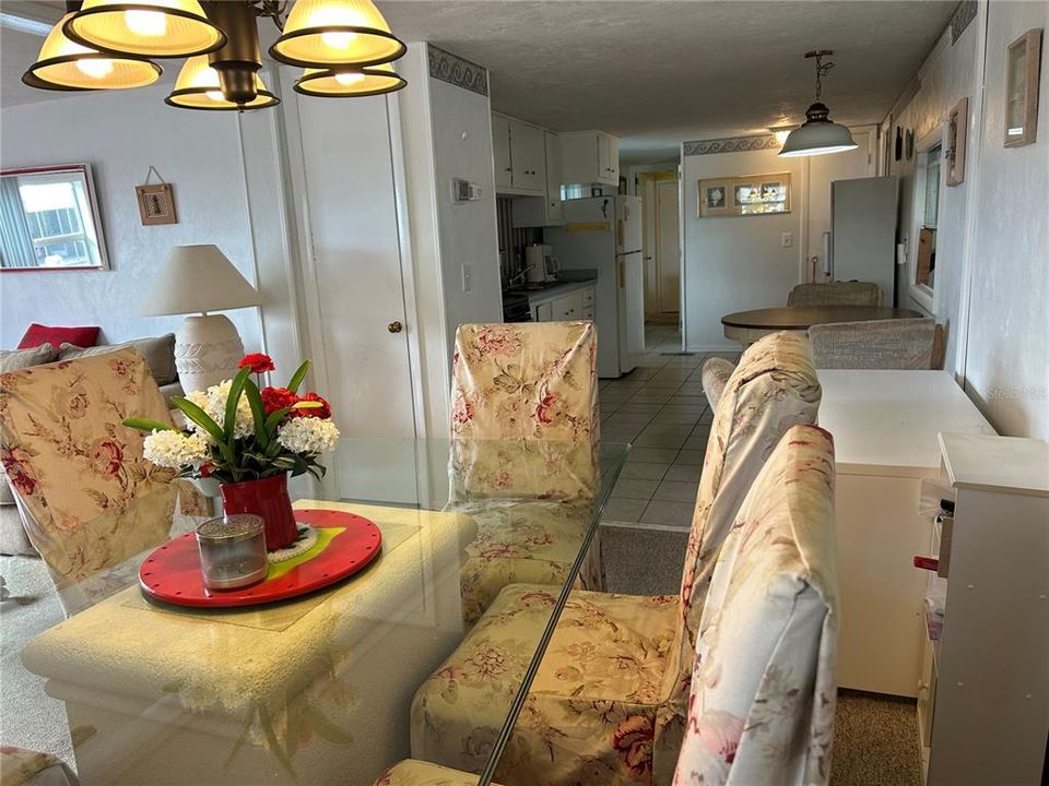 待售: $148,900 (2 贝兹, 2 浴室, 976 平方英尺)