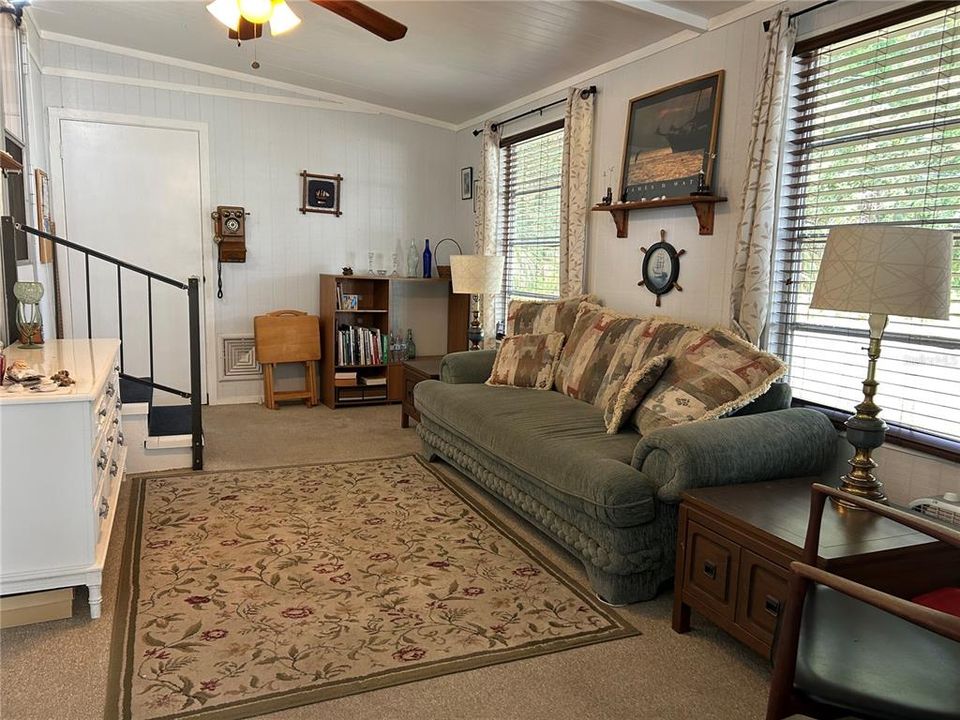 待售: $148,900 (2 贝兹, 2 浴室, 976 平方英尺)