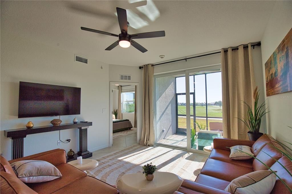 For Rent: $5,200 (3 beds, 2 baths, 1313 Square Feet)