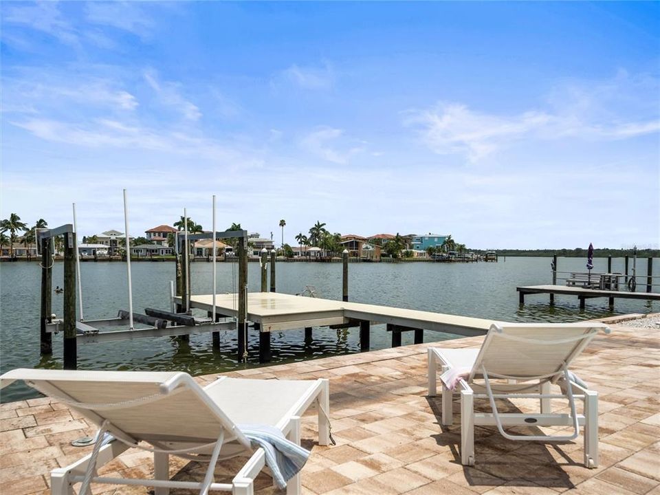 待售: $1,099,999 (3 贝兹, 2 浴室, 1428 平方英尺)