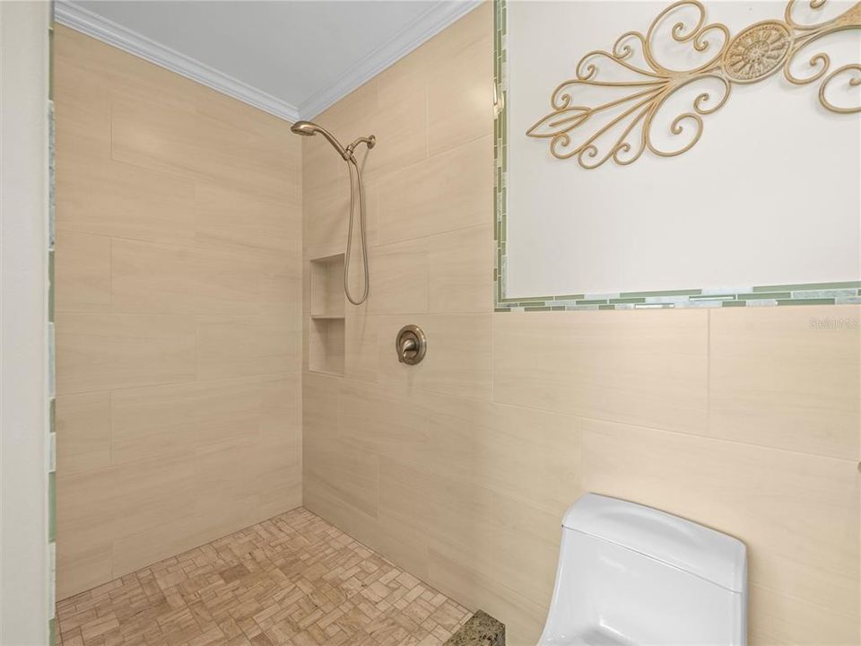 待售: $1,099,999 (3 贝兹, 2 浴室, 1428 平方英尺)