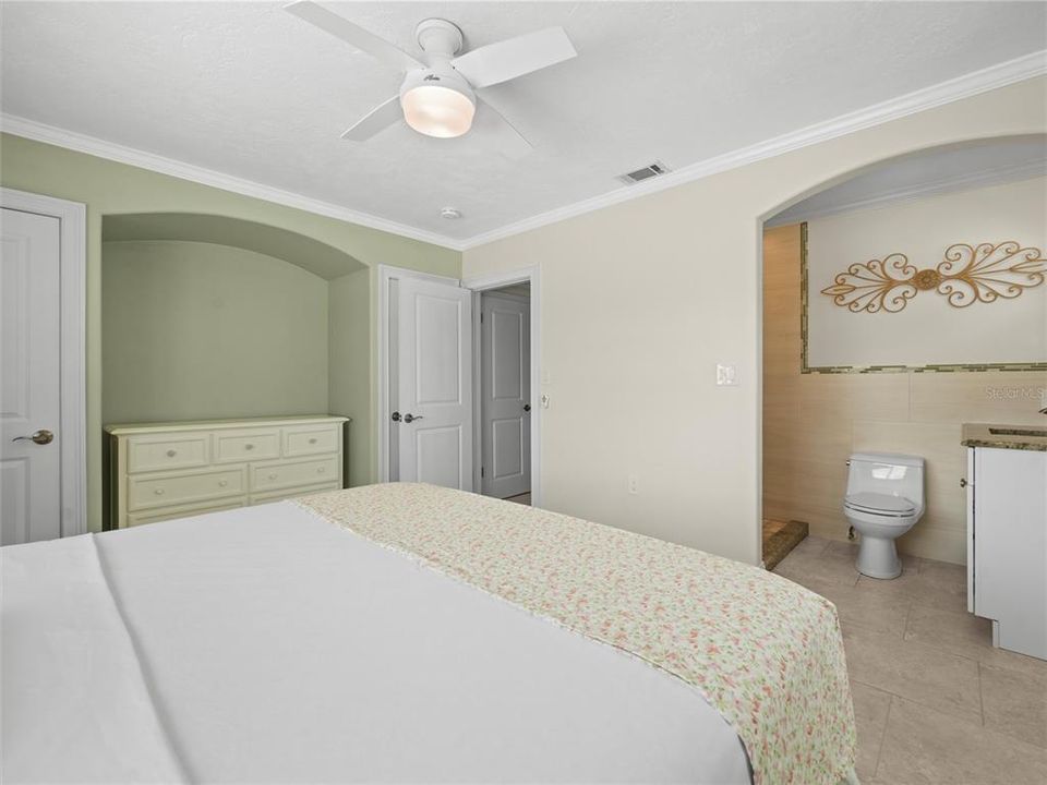 待售: $1,099,999 (3 贝兹, 2 浴室, 1428 平方英尺)