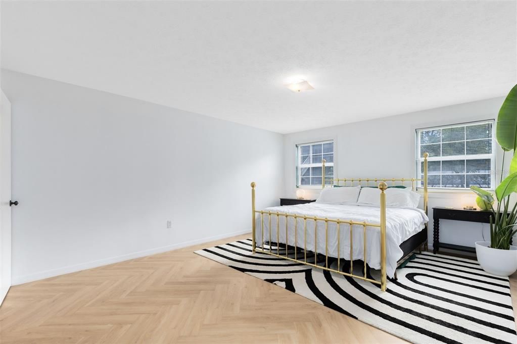 For Sale: $250,000 (2 beds, 2 baths, 1400 Square Feet)