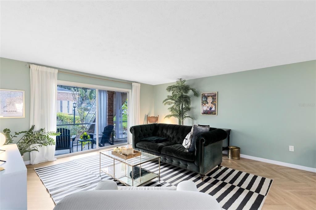 For Sale: $250,000 (2 beds, 2 baths, 1400 Square Feet)