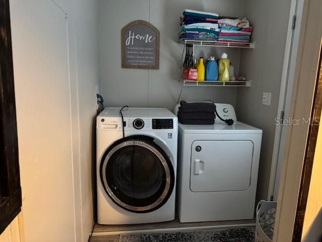 待售: $165,000 (3 贝兹, 2 浴室, 1080 平方英尺)