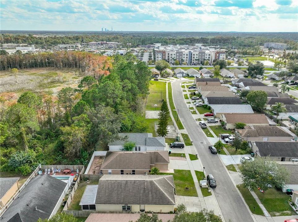 На продажу: $329,999 (3 спален, 2 ванн, 1303 Квадратных фут)