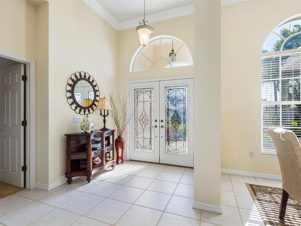 For Sale: $697,000 (3 beds, 2 baths, 2478 Square Feet)