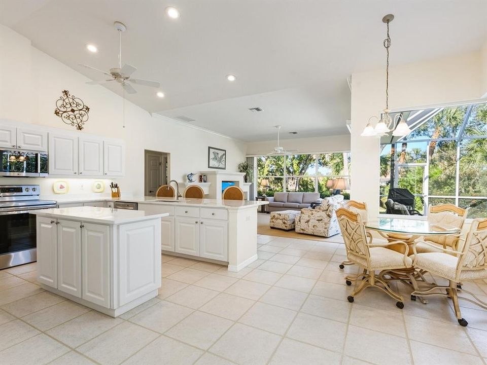 For Sale: $697,000 (3 beds, 2 baths, 2478 Square Feet)