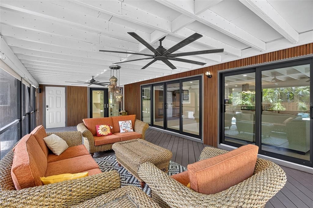 En Venta: $1,599,900 (3 camas, 3 baños, 2558 Pies cuadrados)