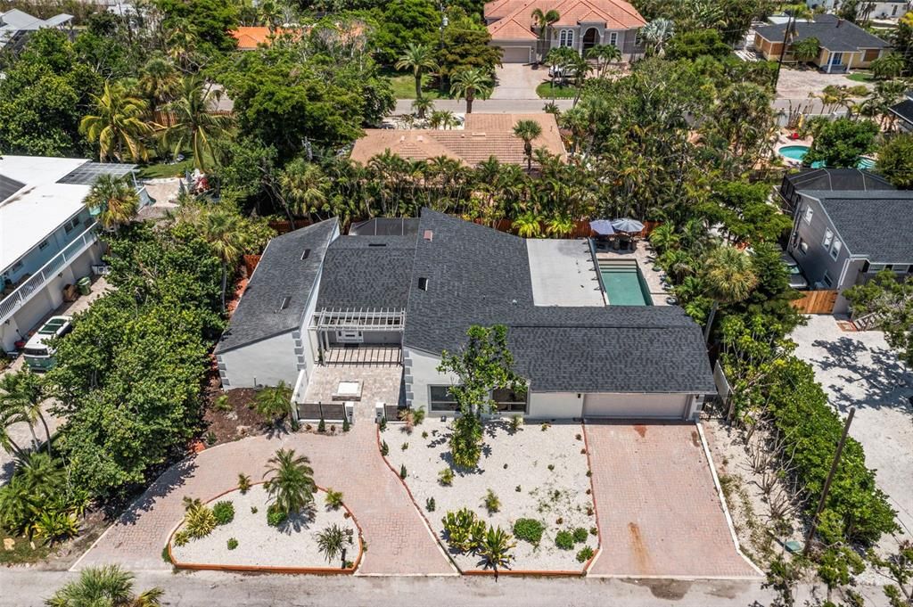 En Venta: $1,599,900 (3 camas, 3 baños, 2558 Pies cuadrados)