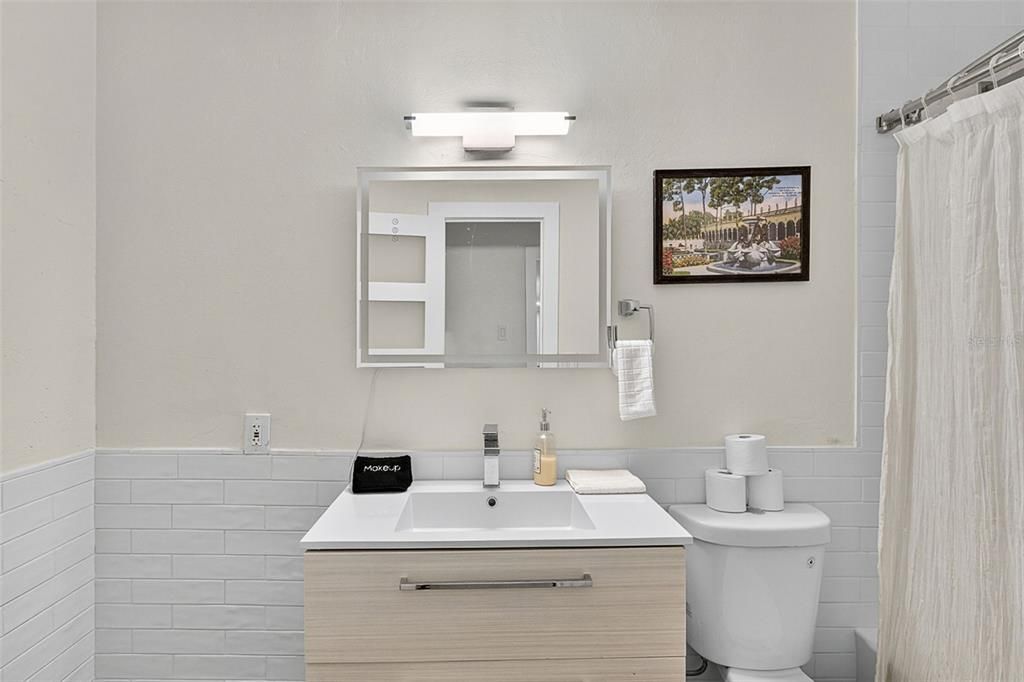 En Venta: $1,599,900 (3 camas, 3 baños, 2558 Pies cuadrados)