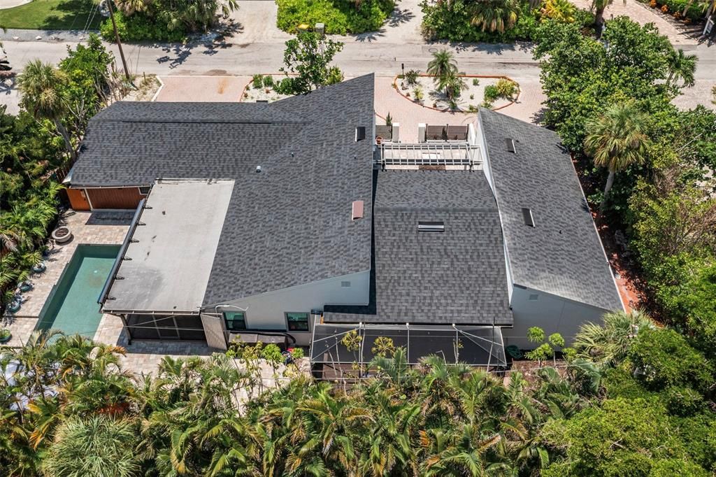 En Venta: $1,599,900 (3 camas, 3 baños, 2558 Pies cuadrados)