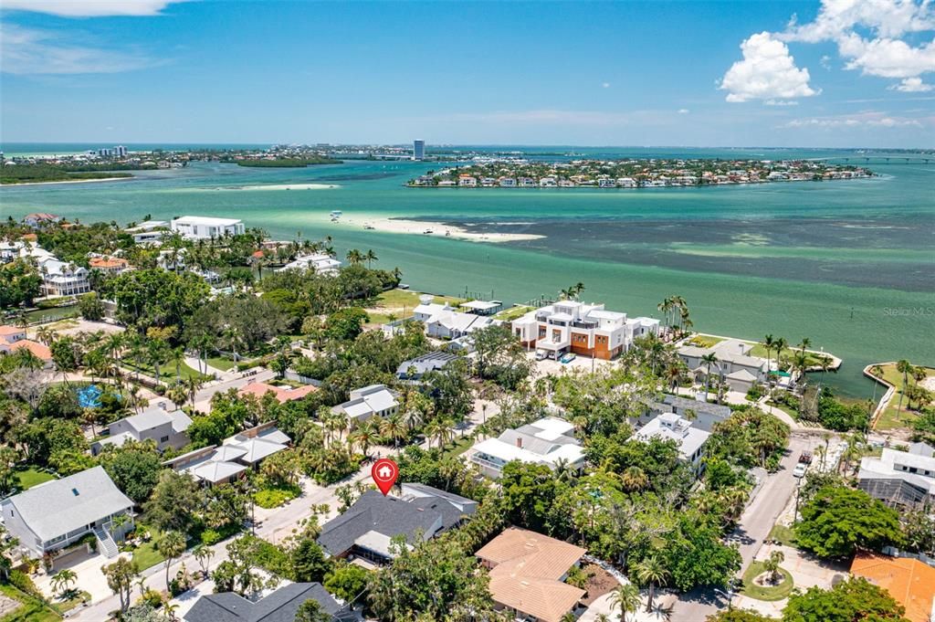 En Venta: $1,599,900 (3 camas, 3 baños, 2558 Pies cuadrados)