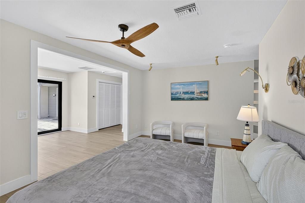 En Venta: $1,599,900 (3 camas, 3 baños, 2558 Pies cuadrados)