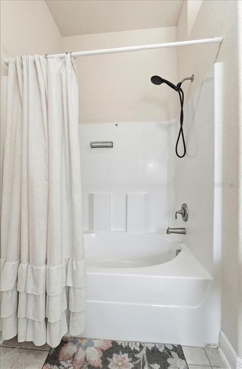 待售: $314,900 (4 贝兹, 2 浴室, 1860 平方英尺)