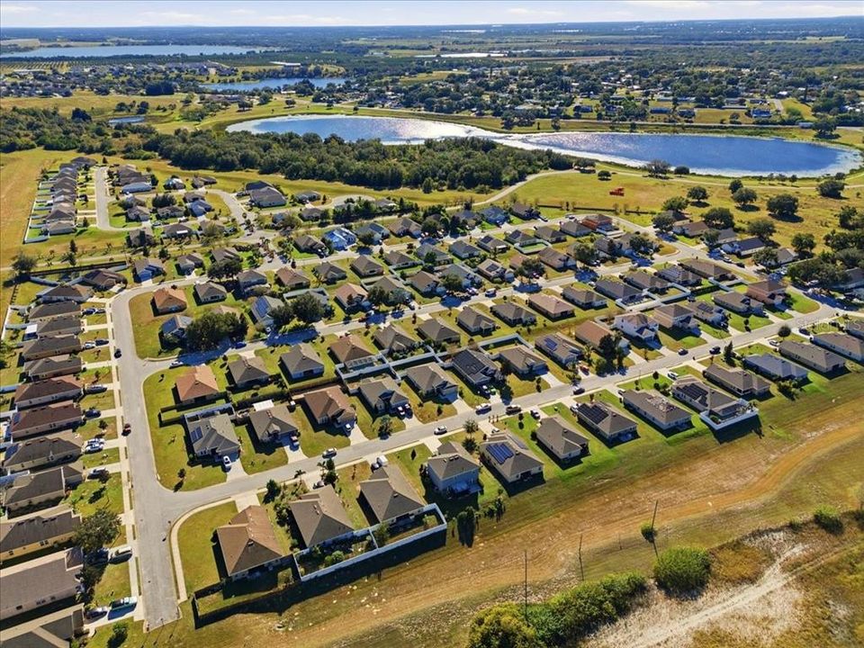 待售: $314,900 (4 贝兹, 2 浴室, 1860 平方英尺)