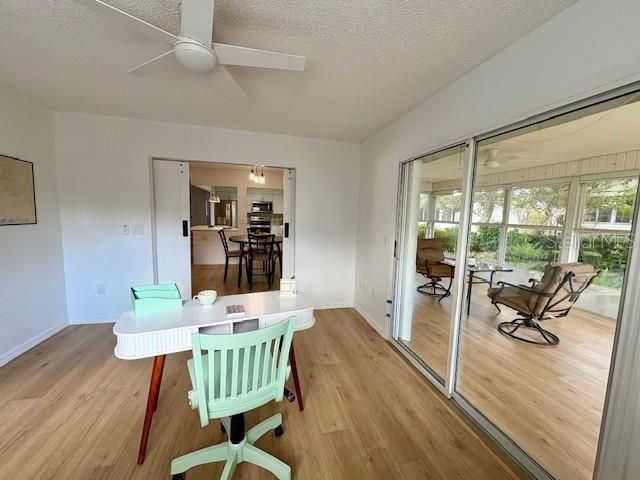 待售: $289,900 (3 贝兹, 2 浴室, 2026 平方英尺)