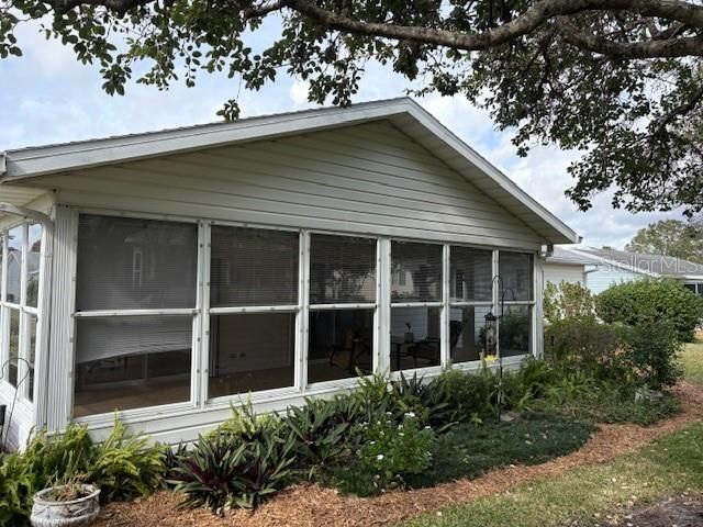 待售: $289,900 (3 贝兹, 2 浴室, 2026 平方英尺)