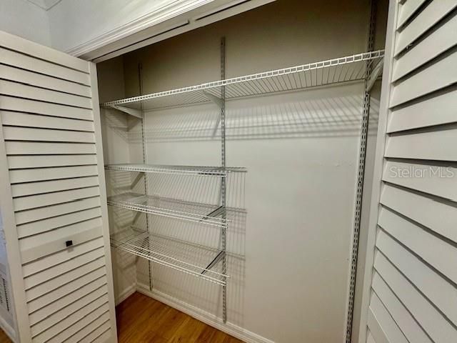 待售: $289,900 (3 贝兹, 2 浴室, 2026 平方英尺)