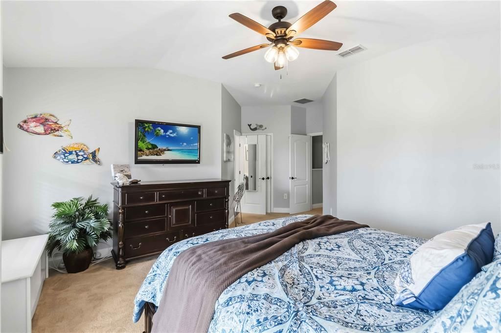 En Venta: $275,000 (3 camas, 2 baños, 1855 Pies cuadrados)