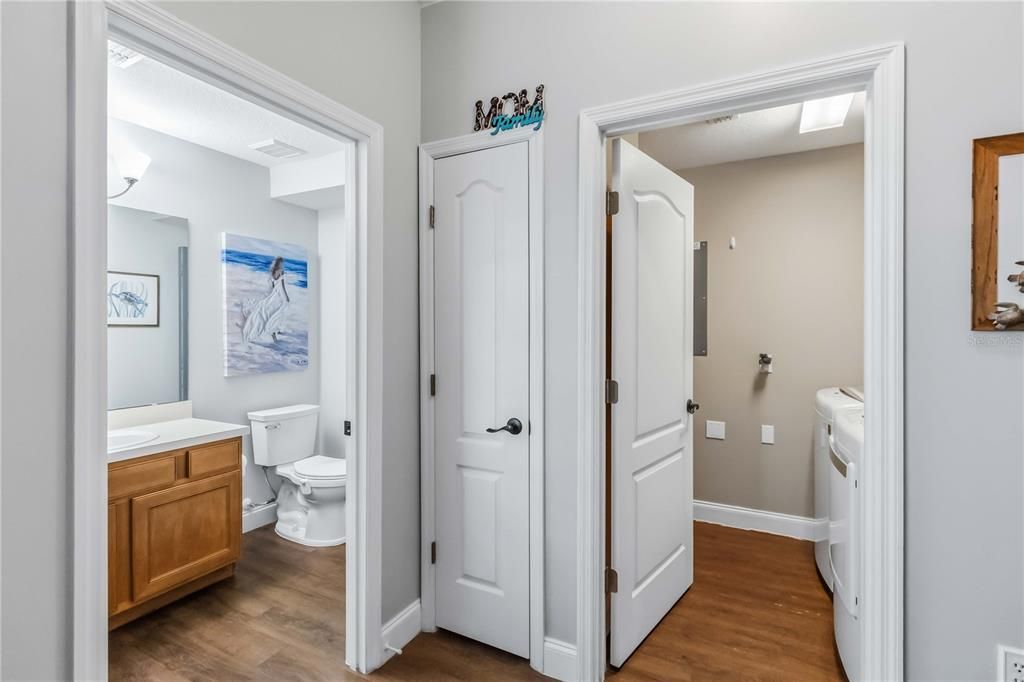 En Venta: $275,000 (3 camas, 2 baños, 1855 Pies cuadrados)