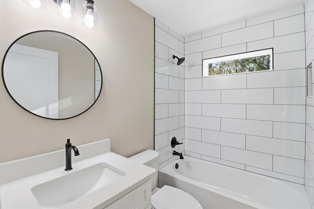 待售: $299,900 (3 贝兹, 2 浴室, 1461 平方英尺)