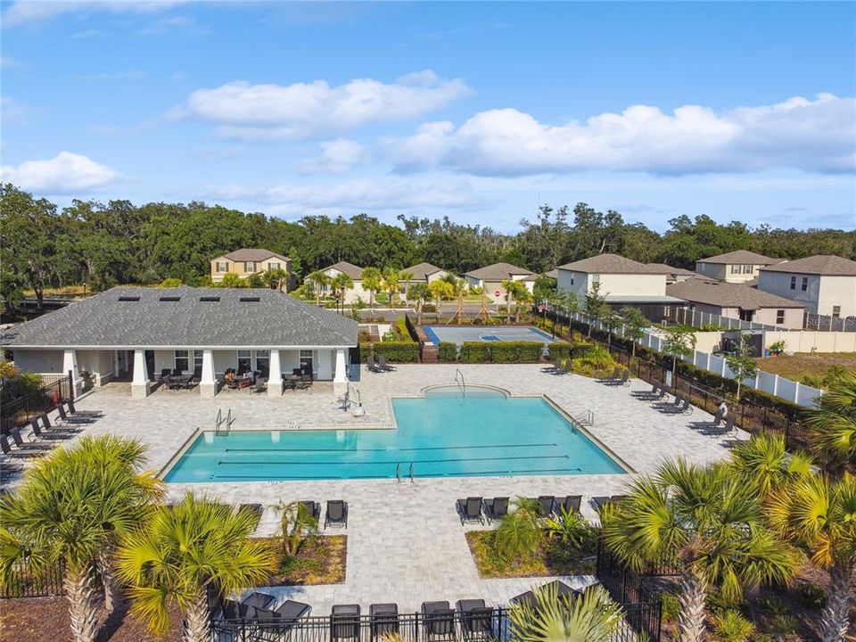 En Venta: $319,900 (3 camas, 2 baños, 1451 Pies cuadrados)