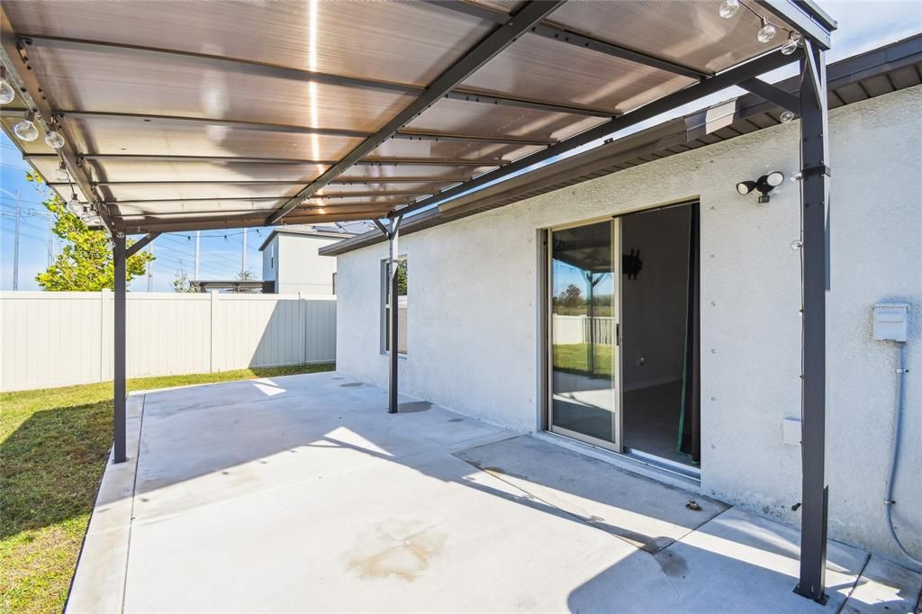 En Venta: $319,900 (3 camas, 2 baños, 1451 Pies cuadrados)