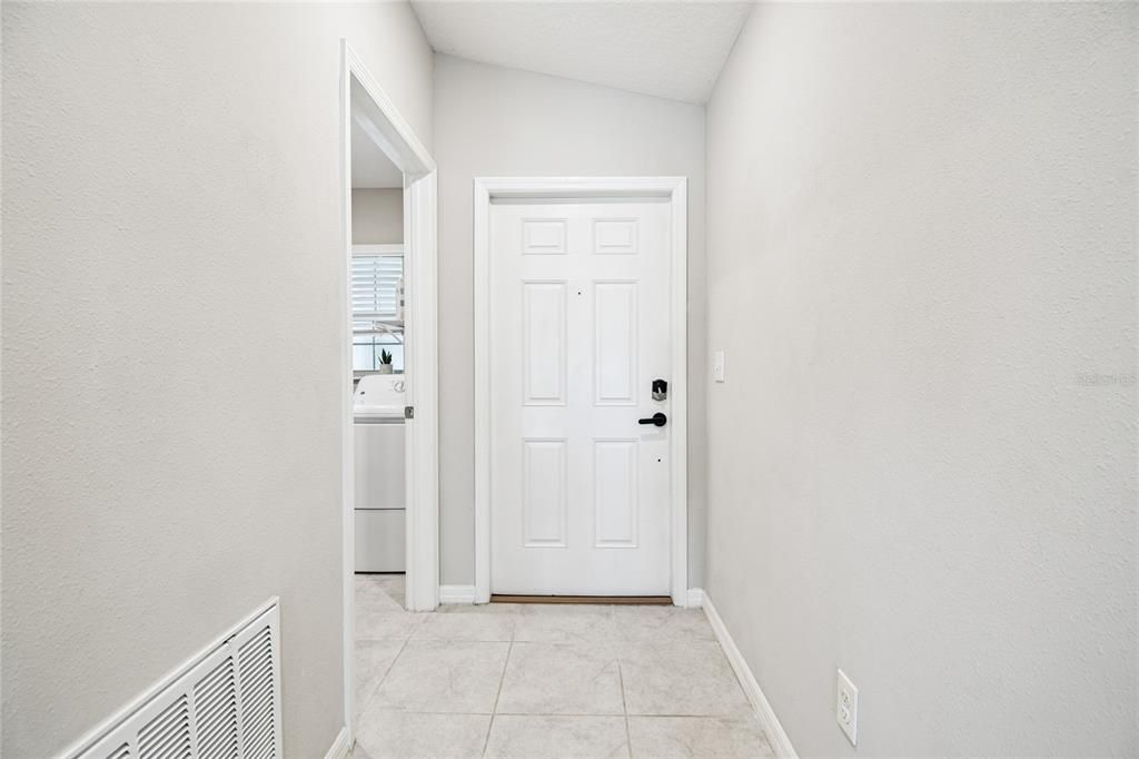 En Venta: $319,900 (3 camas, 2 baños, 1451 Pies cuadrados)