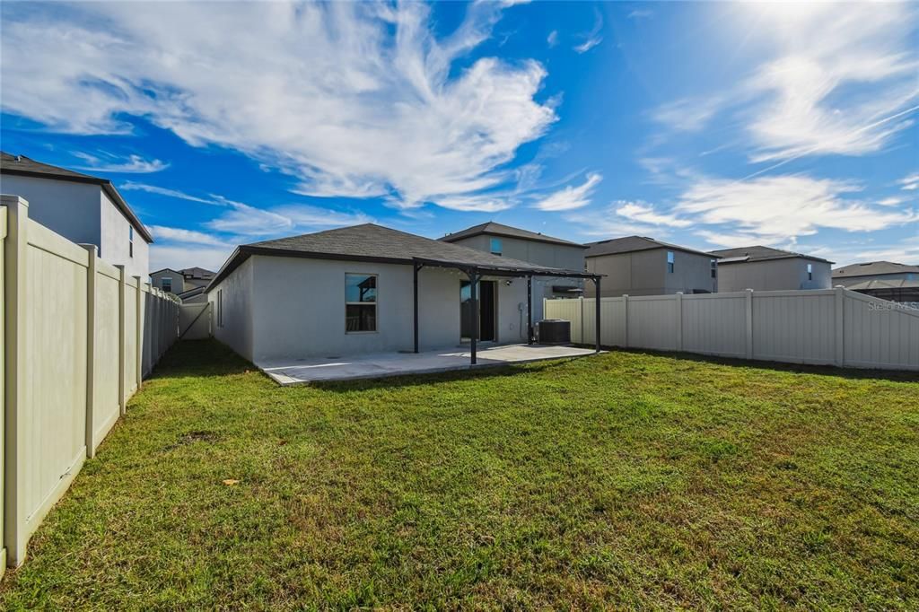 En Venta: $319,900 (3 camas, 2 baños, 1451 Pies cuadrados)