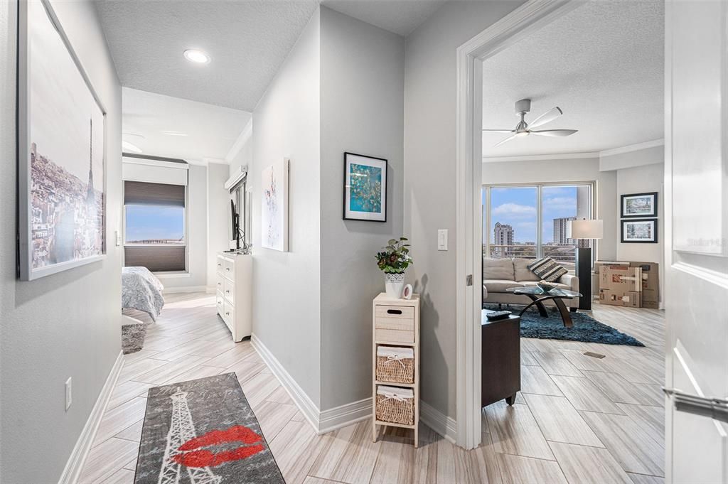 For Sale: $879,000 (2 beds, 2 baths, 1571 Square Feet)