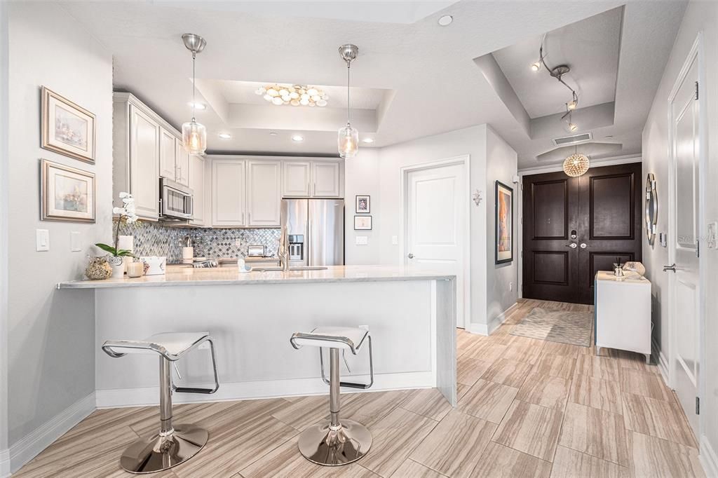 For Sale: $879,000 (2 beds, 2 baths, 1571 Square Feet)