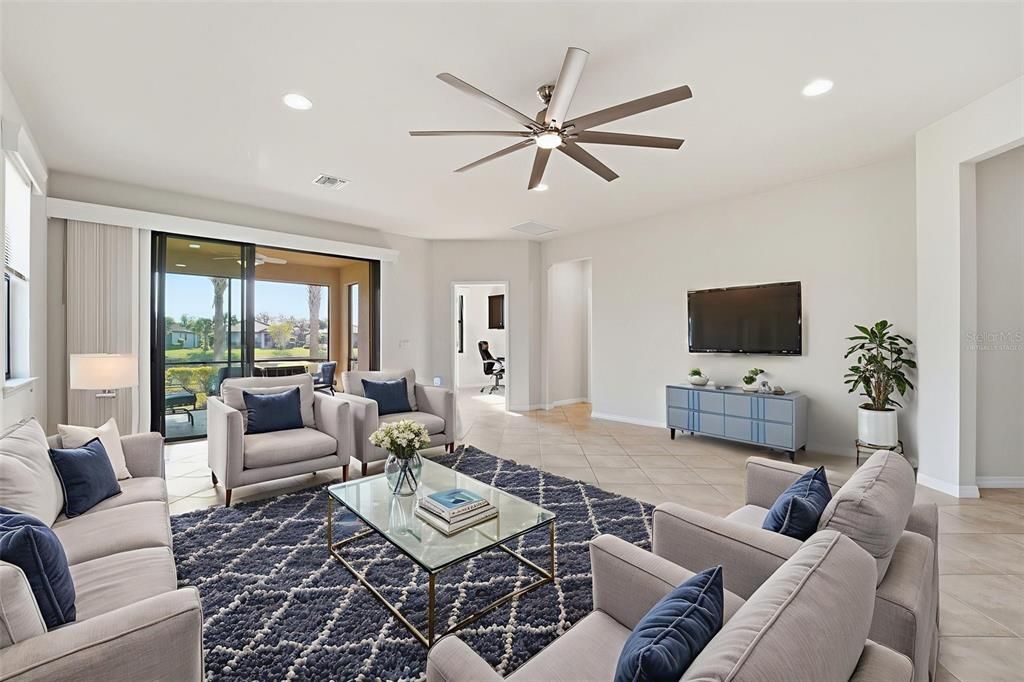 На продажу: $395,000 (2 спален, 2 ванн, 1698 Квадратных фут)